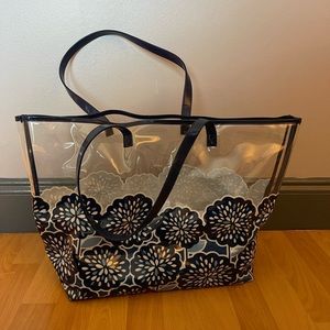 Vera Bradley beach tote